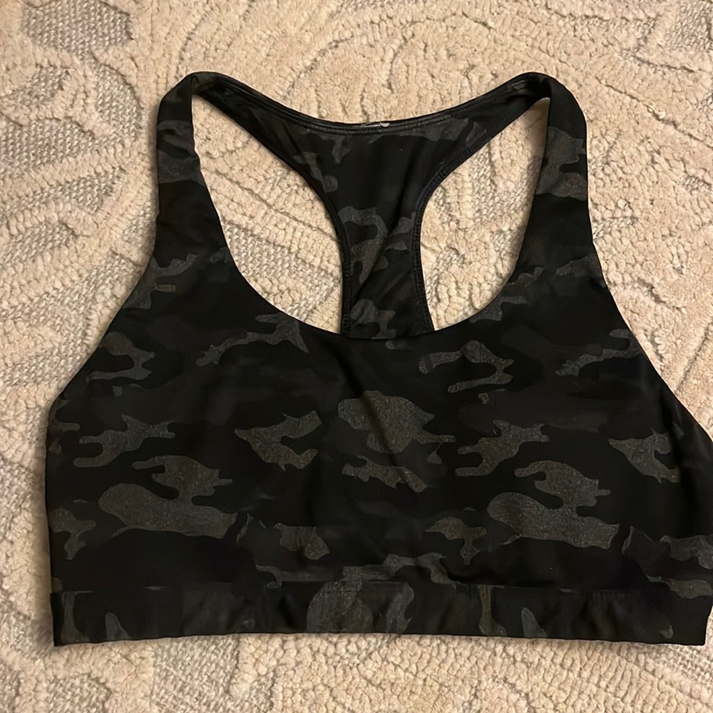 Medium Fabletics sports bra